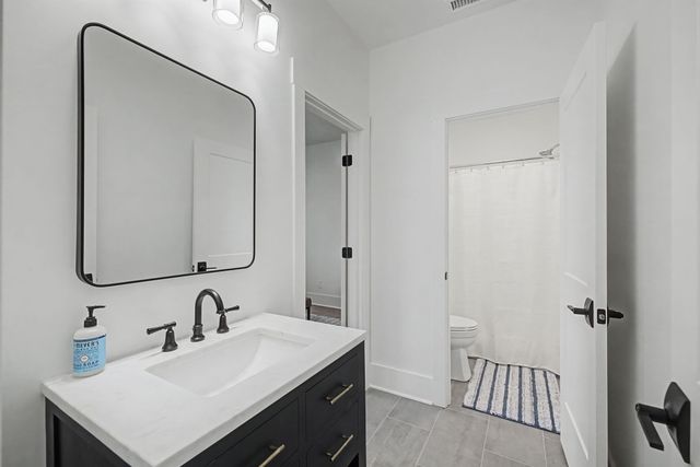 1863 Lake Louisa Loop, Monteagle, TN 37356