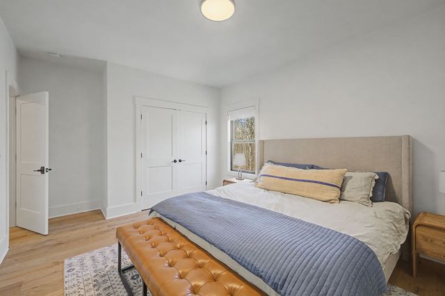 1863 Lake Louisa Loop, Monteagle, TN 37356