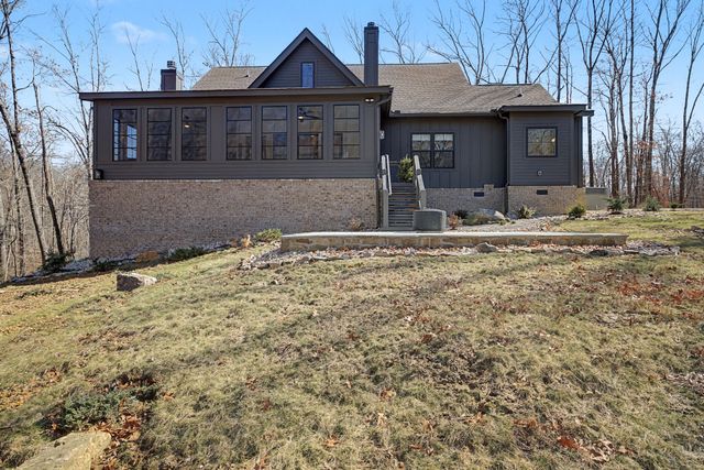 1863 Lake Louisa Loop, Monteagle, TN 37356