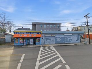 101 Commercial St, Lynn, MA 01905
