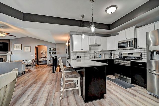 7502 Summerset Avenue NE, Cedar Rapids, IA 52402