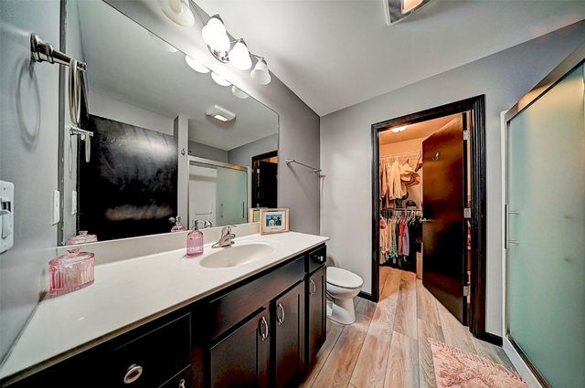 7502 Summerset Avenue NE, Cedar Rapids, IA 52402