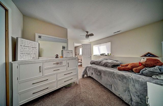 7502 Summerset Avenue NE, Cedar Rapids, IA 52402