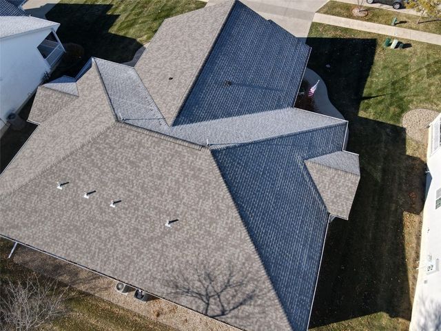 7502 Summerset Avenue NE, Cedar Rapids, IA 52402