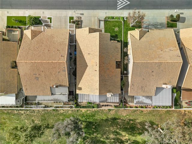 1154 Fairway Oaks, Banning, CA 92220
