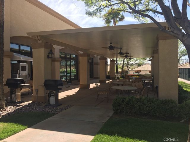 1154 Fairway Oaks, Banning, CA 92220
