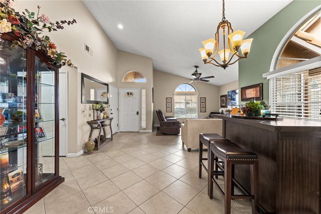 1154 Fairway Oaks, Banning, CA 92220