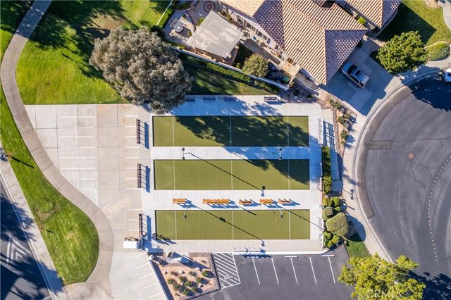 1154 Fairway Oaks, Banning, CA 92220