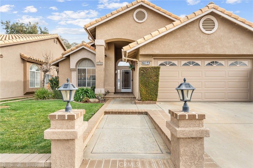 1154 Fairway Oaks, Banning, CA 92220