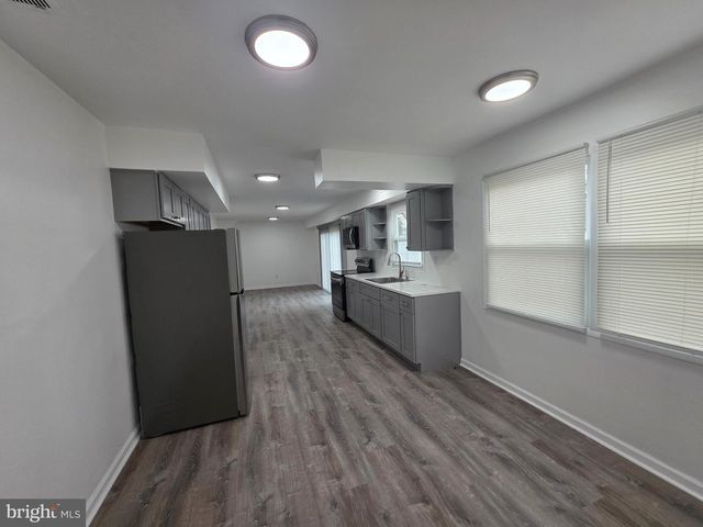 14 EAST CT, Willingboro, NJ 08046