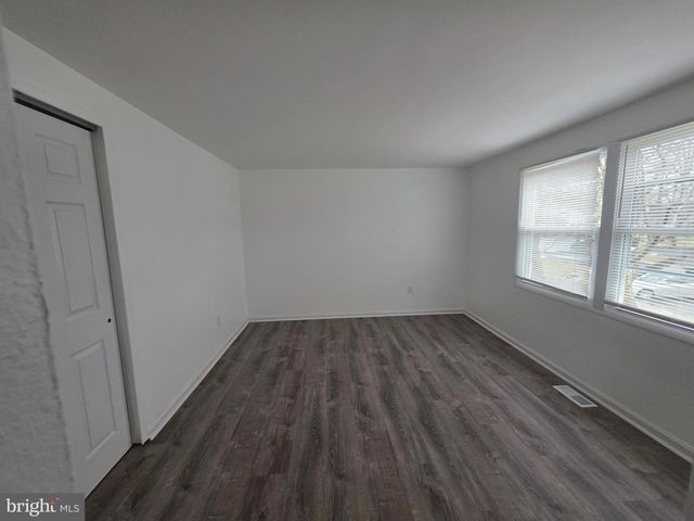 14 EAST CT, Willingboro, NJ 08046