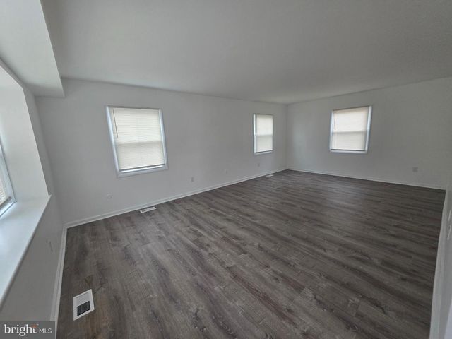 14 EAST CT, Willingboro, NJ 08046