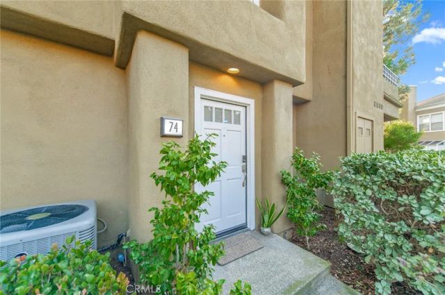 74 Lehigh Aisle, Irvine, CA 92612
