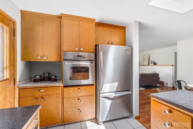 5320 S Kenyon Street, Seattle, WA 98118