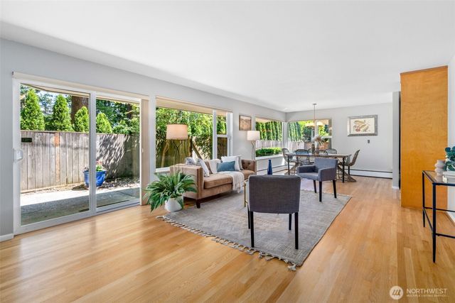 5320 S Kenyon Street, Seattle, WA 98118