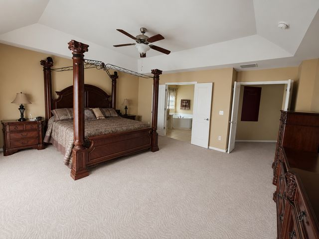 4 Snead Court, Bolingbrook, IL 60490