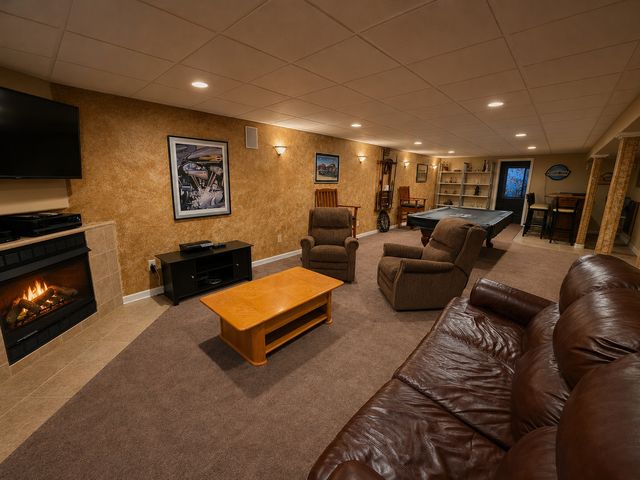 4 Snead Court, Bolingbrook, IL 60490
