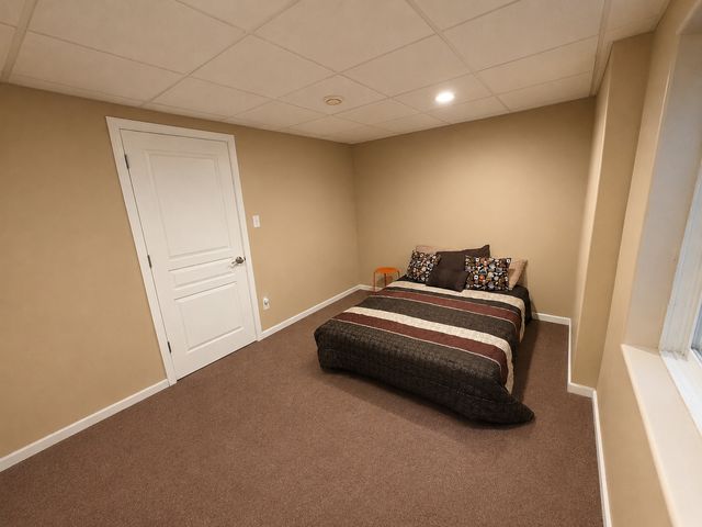 4 Snead Court, Bolingbrook, IL 60490