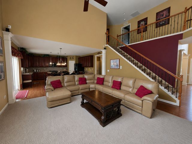 4 Snead Court, Bolingbrook, IL 60490