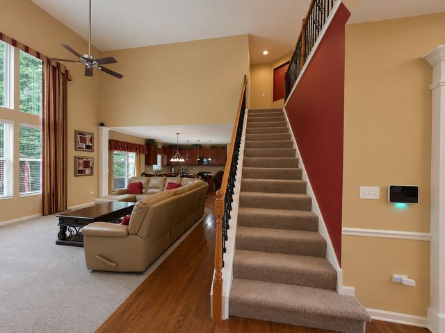 4 Snead Court, Bolingbrook, IL 60490