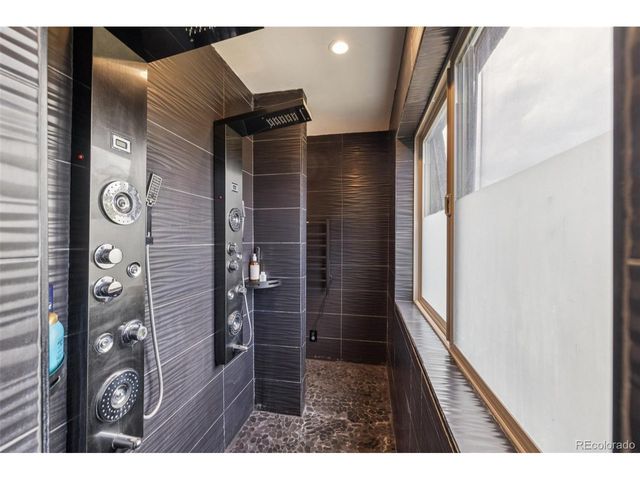17940 Appaloosa Rd, Monument, CO 80132