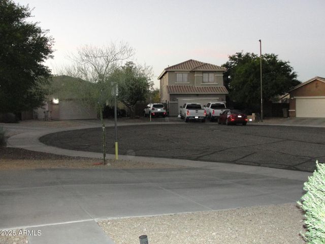 3609 W Keller Court, Anthem, AZ 85086