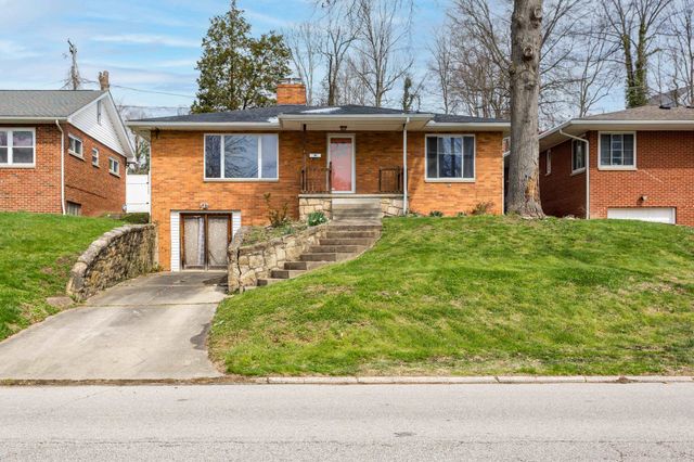 1634 Washington Blvd, Huntington, WV 25701