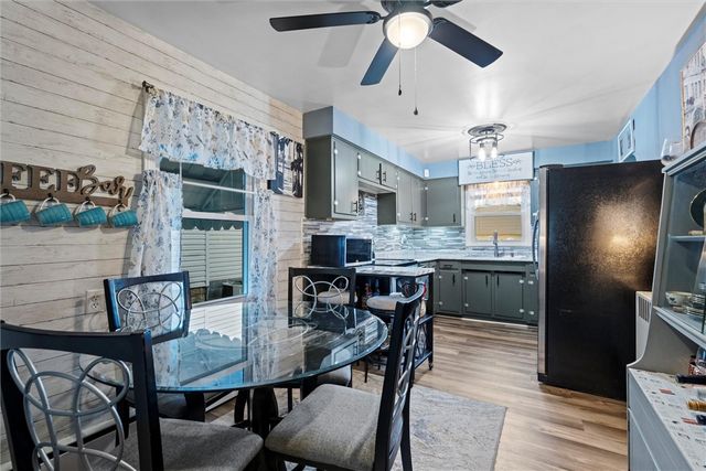 925 Warren Avenue, New Castle, PA 16101