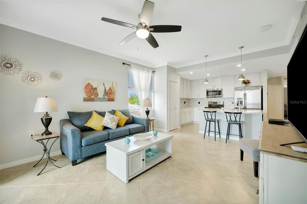 Image 19 of property listing at 1020 TIDEWATER SHORES LOOP 208, Bradenton, FL 34208