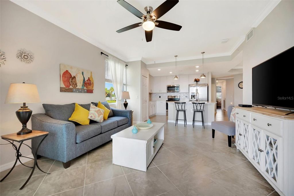Image 20 of property listing at 1020 TIDEWATER SHORES LOOP 208, Bradenton, FL 34208