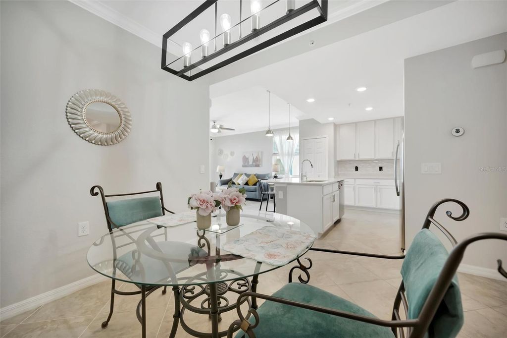 Image 30 of property listing at 1020 TIDEWATER SHORES LOOP 208, Bradenton, FL 34208
