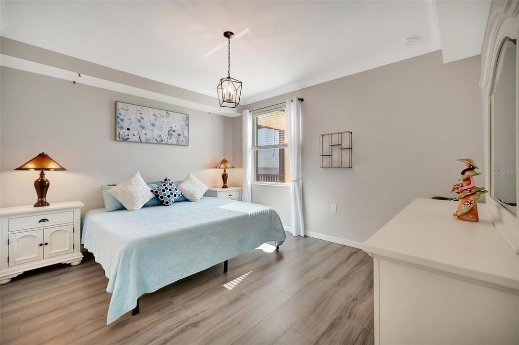 Image 31 of property listing at 1020 TIDEWATER SHORES LOOP 208, Bradenton, FL 34208