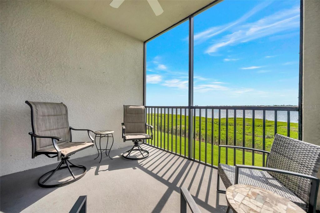 Image 55 of property listing at 1020 TIDEWATER SHORES LOOP 208, Bradenton, FL 34208
