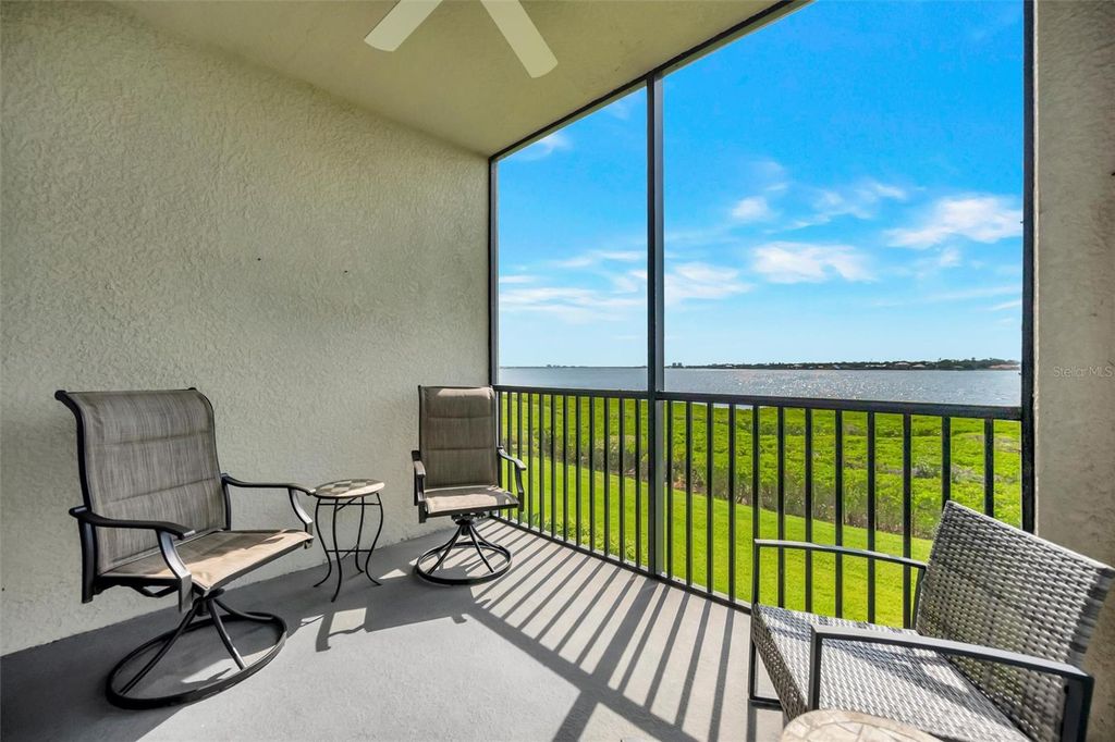 Image 56 of property listing at 1020 TIDEWATER SHORES LOOP 208, Bradenton, FL 34208