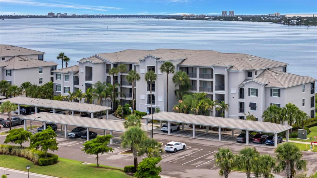 Image 67 of property listing at 1020 TIDEWATER SHORES LOOP 208, Bradenton, FL 34208