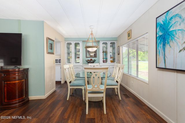 215 SARATOGA Drive, Satsuma, FL 32189
