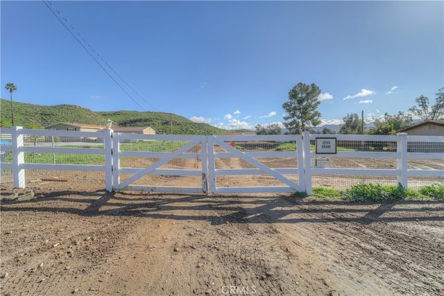 32986 Grand Avenue, Winchester, CA 92596