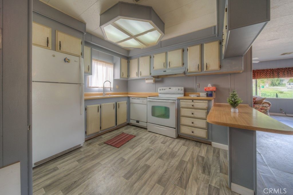 Image 29 of property listing at 32986 Grand Avenue, Winchester, CA 92596