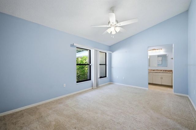 214 SOUTHAMPTON DRIVE 327, Venice, FL 34293
