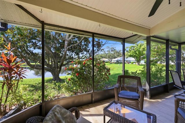 214 SOUTHAMPTON DRIVE 327, Venice, FL 34293