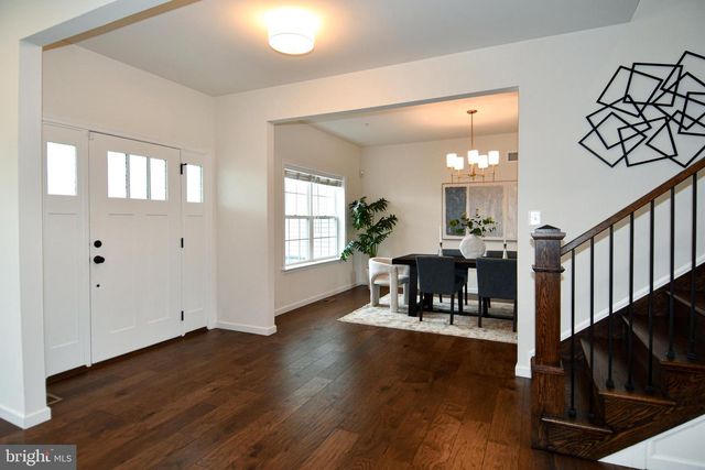 2710 HILLFIELD DR, Frederick, MD 21702