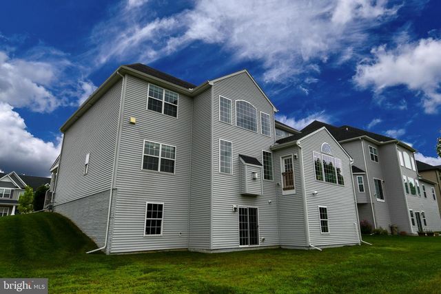 2710 HILLFIELD DR, Frederick, MD 21702