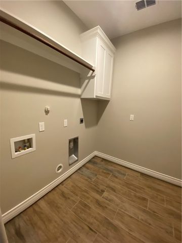 15402 Dyna St, Corpus Christi, TX 78418