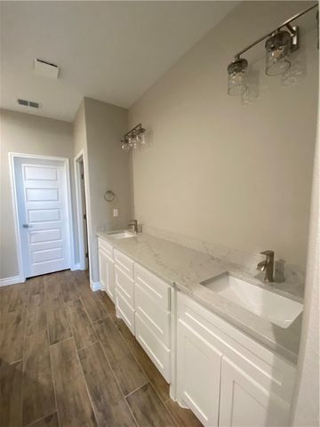 15402 Dyna St, Corpus Christi, TX 78418