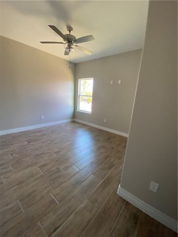 15402 Dyna St, Corpus Christi, TX 78418