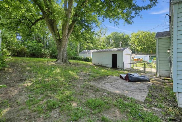 6107 Spencer Street, Omaha, NE 68104