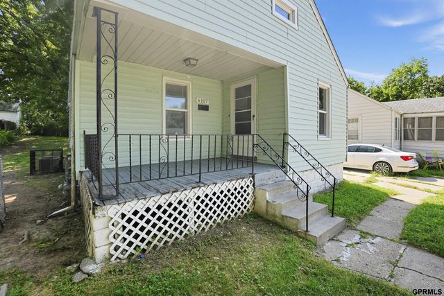 6107 Spencer Street, Omaha, NE 68104