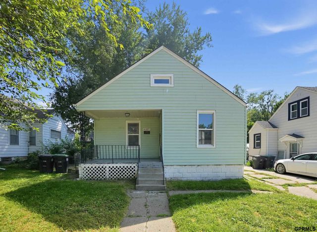 6107 Spencer Street, Omaha, NE 68104