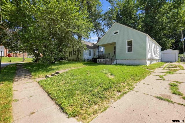 6107 Spencer Street, Omaha, NE 68104