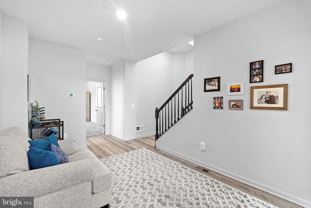 2612 NEABSCO COMMON PL, Woodbridge, VA 22191